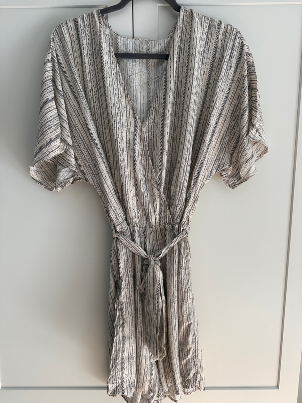 Cupshe White & Gray Striped Belted Swim Coverup Romper - Picture 3 of 4
